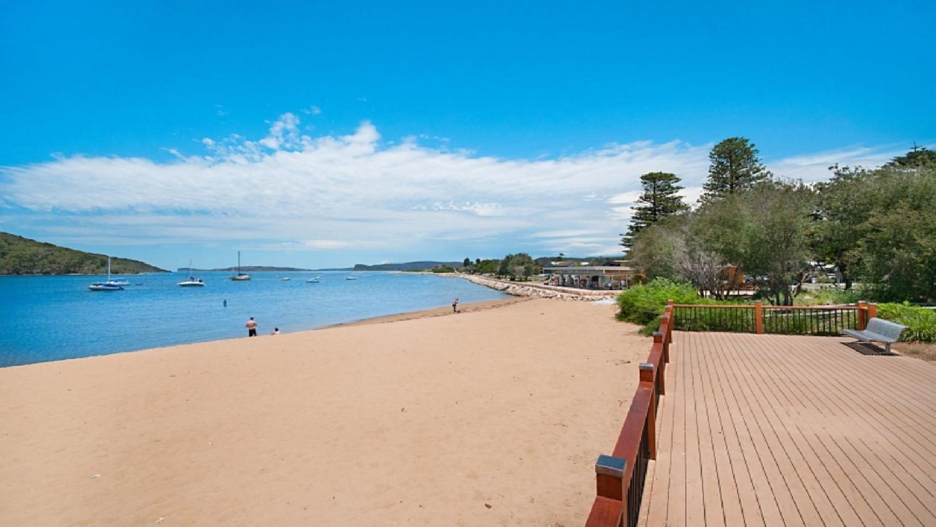 Hidden Gem - Ettalong Beach Villa Exterior photo